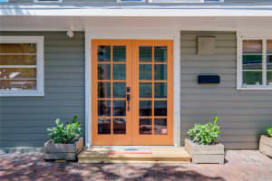 1739 OAK STREET, SARASOTA, FL 34236 Sold 10/24/25