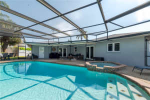 4807 COUNTRY CLUB DRIVE, SARASOTA, FL 34243 - MLS#MFRA4644407