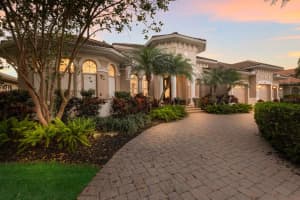 13635 LEGENDS WALK TERRACE, LAKEWOOD RANCH, FL 34202 - MLS#MFRA4644423
