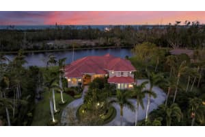 1819 97TH STREET, BRADENTON, FL 34209 Sold 05/27/25
