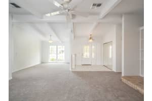 4453 MEADOW CREEK CIRCLE, SARASOTA, FL 34233 Sold 07/09/25