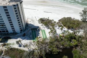 20 WHISPERING SANDS DRIVE, SARASOTA, FL 34242 Sold 09/10/25