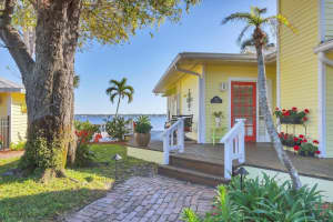 1809 4TH STREET, PALMETTO, FL 34221 Sold 04/15/25