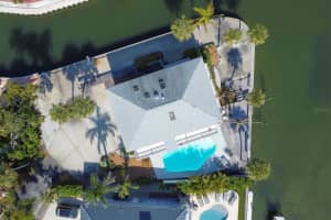 1241 BIG OAK LANE, SARASOTA, FL 34242 Sold 06/03/25