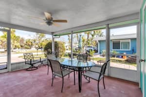 710 FOX STREET, LONGBOAT KEY, FL 34228 Sold 06/18/25