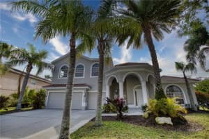 271 Petrel Trl, BRADENTON
