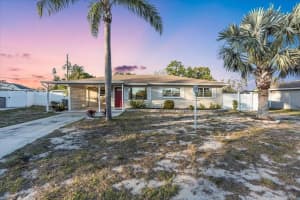 2207 HOLYOKE AVENUE, BRADENTON, FL 34207 Sold 07/03/25