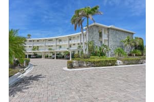 100 SANDS POINT ROAD, LONGBOAT KEY, FL 34228 - MLS#MFRA4644832