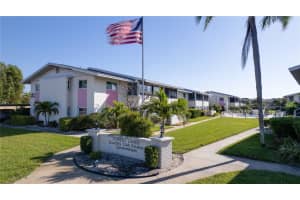 2505 Beneva Rd #3, SARASOTA