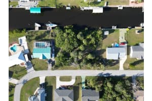 18318 VAN NUYS CIRCLE, PORT CHARLOTTE, FL 33948 - MLS#MFRA4644897