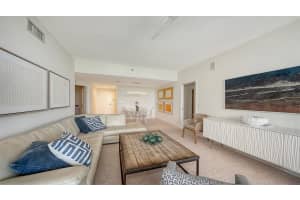 1800 BENJAMIN FRANKLIN DRIVE, SARASOTA, FL 34236 - MLS#MFRA4644922