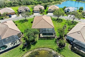 428 GRAND PRESERVE COVE, BRADENTON, FL 34212 - MLS#MFRA4645010