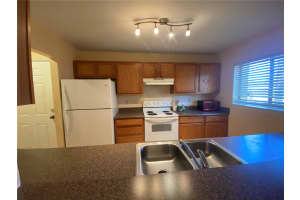 1721 PARAKEET WAY, SARASOTA, FL 34232 Sold 08/28/25