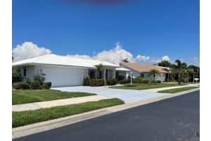 1511 WATERFORD DRIVE, VENICE, FL 34292 - MLS#MFRA4645043