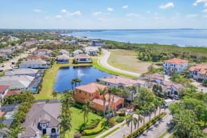 6211 LEGENDS BOULEVARD, BRADENTON, FL 34210 - MLS#MFRA4645102