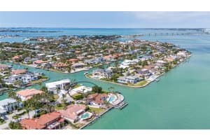 600 MOURNING DOVE DRIVE, SARASOTA, FL 34236 Sold 04/28/25