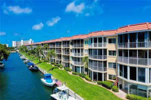 1250 N Portofino Dr #203, SARASOTA
