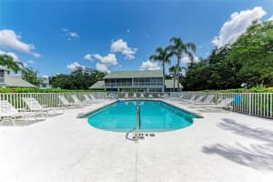 6503 FAIRWAY GARDENS DRIVE, BRADENTON, FL 34203 - MLS#MFRA4645183