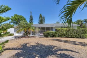 2323 DOUD STREET, SARASOTA, FL 34231 - MLS#MFRA4645212