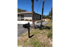 608 COQUINA COURT, NOKOMIS, FL 34275 - MLS#MFRA4645241
