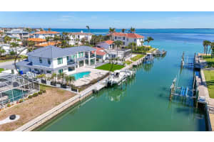 560 SCHOONER LANE, LONGBOAT KEY, FL 34228 - MLS#MFRA4645319