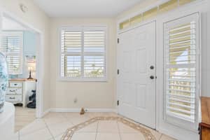 1260 DOLPHIN BAY WAY, SARASOTA, FL 34242 - MLS#MFRA4645332