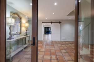 875 SIESTA KEY CIRCLE, SARASOTA, FL 34242 Sold 07/31/25