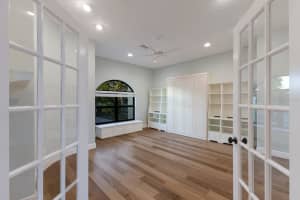 875 SIESTA KEY CIRCLE, SARASOTA, FL 34242 Sold 07/31/25