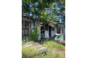 131 CHURCH ROAD, LAKE WALES, FL 33898 Sold 04/11/25