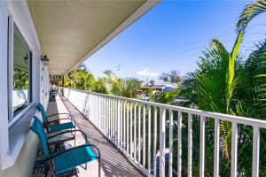 3000 GULF DRIVE, HOLMES BEACH, FL 34217 Sold 07/17/25