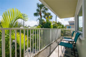 3000 GULF DRIVE, HOLMES BEACH, FL 34217 Sold 07/17/25