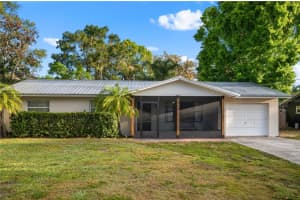 2525 ARAPAHO STREET, SARASOTA, FL 34231 Sold 04/29/25