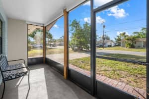 2525 ARAPAHO STREET, SARASOTA, FL 34231 Sold 04/29/25