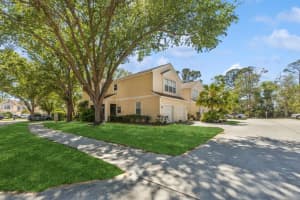 6412 ROSEFINCH COURT, LAKEWOOD RANCH, FL 34202 Sold 08/04/25