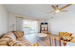 4201 CENTER GATE LANE, SARASOTA, FL 34233 - MLS#MFRA4645572
