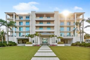 4765 Gulf Of Mexico Dr #b202, LONGBOAT KEY