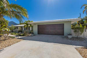 401 73RD STREET, HOLMES BEACH, FL 34217 Sold 04/28/25