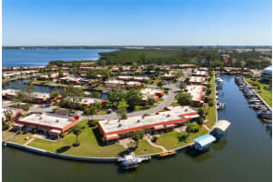 9619 VALENCIA COVE, BRADENTON, FL 34210 - MLS#MFRA4645610