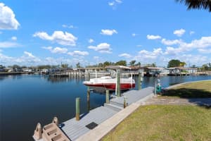 9619 VALENCIA COVE, BRADENTON, FL 34210 - MLS#MFRA4645610