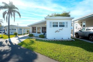 2042 DETROITER STREET, SARASOTA, FL 34231 - MLS#MFRA4645629