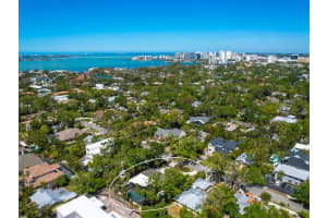 1764 FLOYD STREET, SARASOTA, FL 34239 Sold 05/13/25