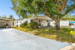 4803 BRAE BURN AVENUE, SARASOTA, FL 34234 - MLS#MFRA4645693