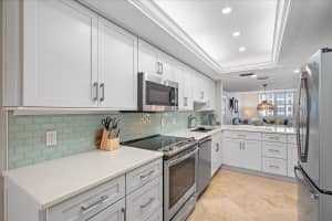 8735 MIDNIGHT PASS ROAD, SARASOTA, FL 34242 Sold 06/20/25