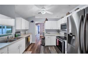 5219 INVERNESS DRIVE, SARASOTA, FL 34243 - MLS#MFRA4645742