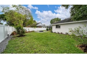 5219 INVERNESS DRIVE, SARASOTA, FL 34243 - MLS#MFRA4645742