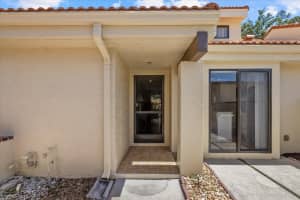 5346 HUNTINGWOOD COURT, SARASOTA, FL 34235 Sold 06/02/25
