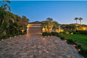 13 Bayhead Ln, OSPREY