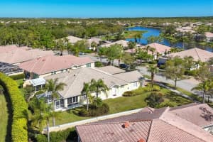 8851 ETERA DRIVE, SARASOTA, FL 34238 Sold 05/09/25