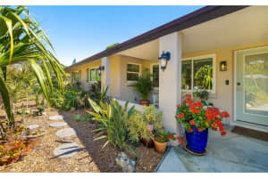 2610 JEFFERSON CIRCLE, SARASOTA, FL 34239 - MLS#MFRA4645864
