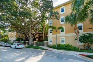 1268 11TH STREET, SARASOTA, FL 34236 - MLS#MFRA4645875